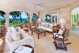 Fustic House