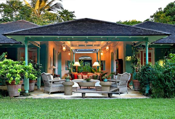 Fustic House